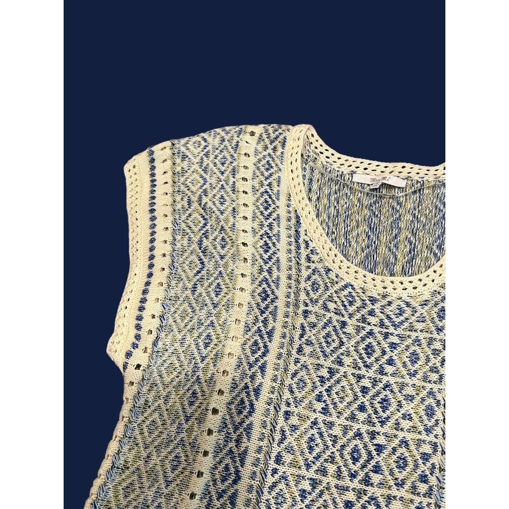 Miss Me Sleeveless Sweater Fringe Boho Hippie Size Large NWOT - Picture 3 of 4